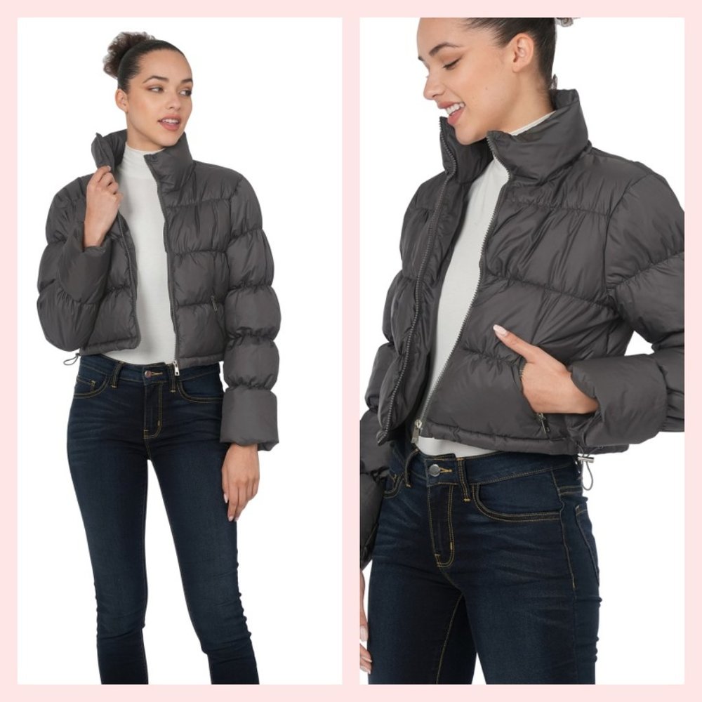 🌲🌲🌲Puffer Jacket in Black🌲🌲🌲